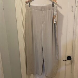 Eddie Bauer Women's XL Khaki Pants Travel Series